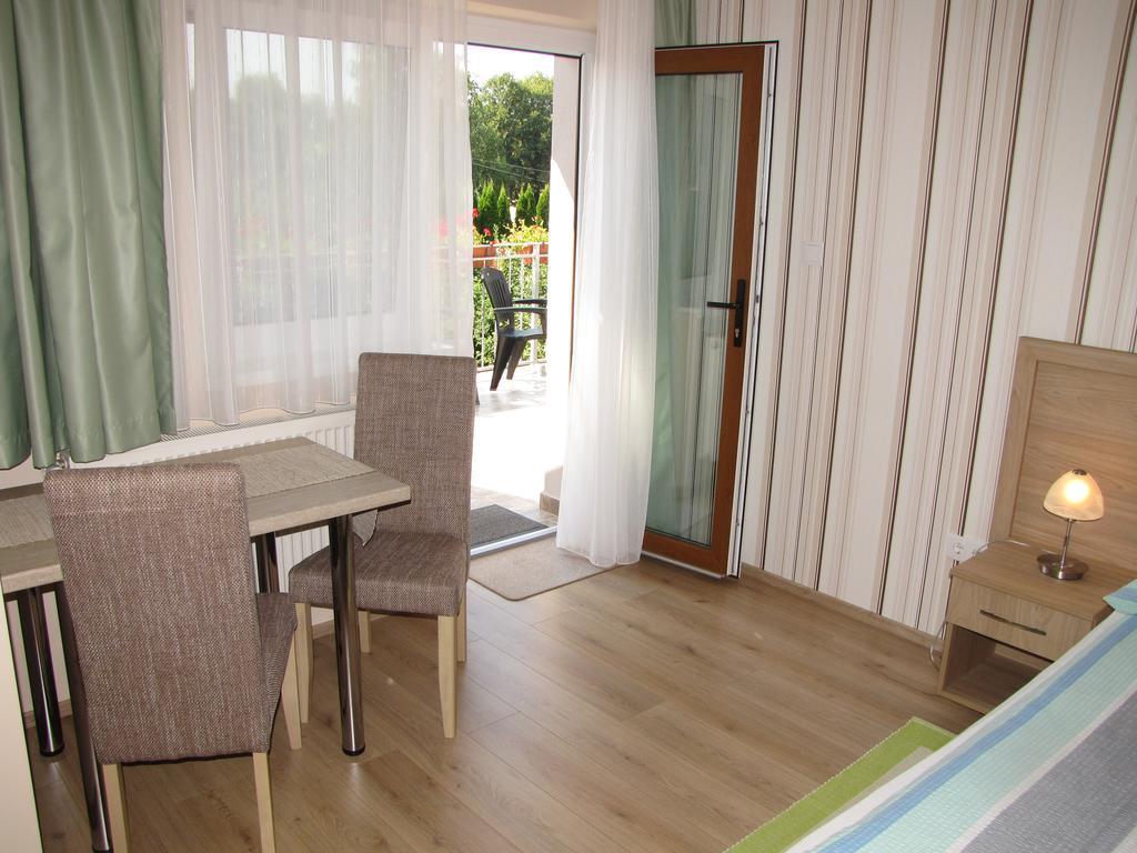 Csilla Apartman Hajdúszoboszló Exterior foto